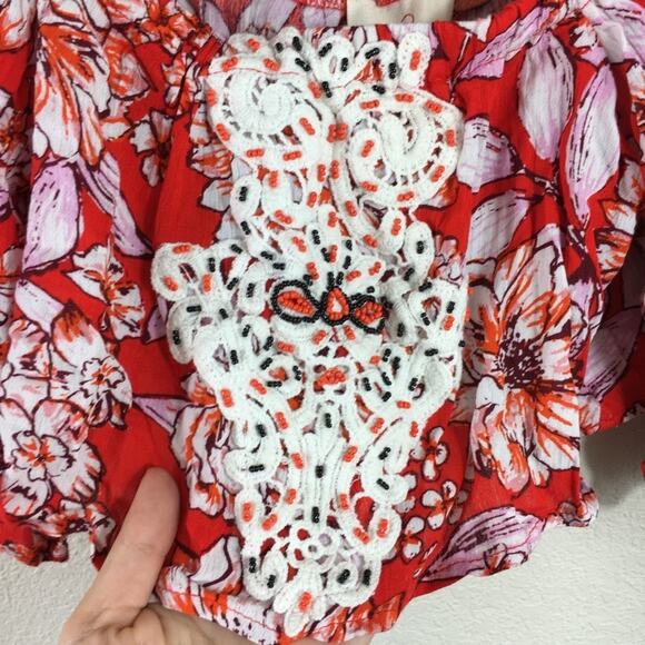 NWT LF | Native Rose Bonnie red floral crop top - Picture 4 of 6